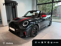 Grau Gebraucht 2024 Mini Cooper Cabriolet Cabrio | 47.310 €