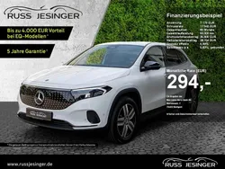 Polarweiß Gebraucht 2024 Mercedes EQA250+ Night SUV | 35.880 € (Guter Preis)