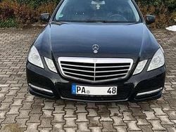 Schwarz Gebraucht 2010 Mercedes E220 Avantgarde Kombi | 8.100 € (Fairer Preis)