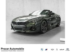 Grün Neu 2025 BMW Z4 Performance Cabrio | 58.900 € (Etwas zu teuer)