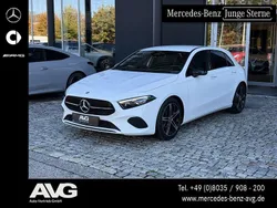 Weiß Gebraucht 2024 Mercedes A180 Advanced Kleinwagen | 34.800 € (Teuer)