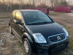 Schwarz Gebraucht 2009 Citroën C2 Kleinwagen | 1.500 €