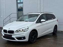 Weiß Gebraucht 2016 BMW 218 Gran Tourer Sport Line Van / Kleinbus | 13.850 € (Fairer Preis)