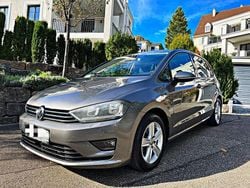 Grau Gebraucht 2014 VW Golf Sportsvan Comfortline Van / Kleinbus | 8.990 € (Fairer Preis)