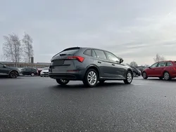 Grau Gebraucht 2020 Skoda Scala Ambition Kleinwagen | 18.689 € (Fairer Preis)