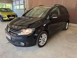 Blau Gebraucht 2011 VW Golf Plus Style Van / Kleinbus | 6.799 € (Fairer Preis)