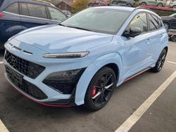 Performance blue Gebraucht 2024 Hyundai Kona SUV | 33.445 € (Fairer Preis)