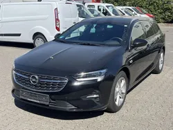 Diamant schwarz/ karbon schwarz Gebraucht 2023 Opel Insignia Business Kombi | 18.680 € (Guter Preis)