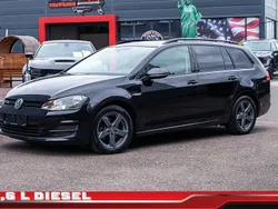 Grau Gebraucht 2017 VW Golf VII Kombi | 12.499 € (Guter Preis)