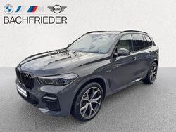 Grau Gebraucht 2021 BMW X5 M Sport SUV | 59.700 € (Fairer Preis)