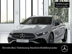 Grau Gebraucht 2025 Mercedes A200 AMG Limousine | 35.790 € (Fairer Preis)