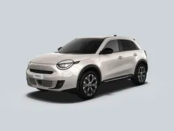 Beige Neu 2025 Fiat 600 La Prima SUV | 28.990 € (Fairer Preis)