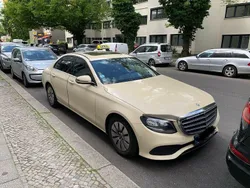 Schwarz Gebraucht 2018 Mercedes E200 Limousine | 11.450 € (Guter Preis)