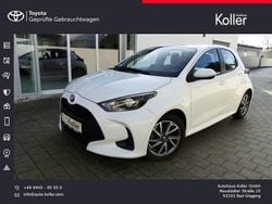 Schneeweiß 040 Gebraucht 2022 Toyota Yaris Hybrid Business Edition Kleinwagen | 17.600 € (Fairer Preis)