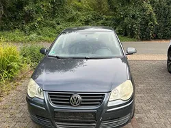 Grau Gebraucht 2008 VW Polo Limousine | 1.500 € (Superpreis)