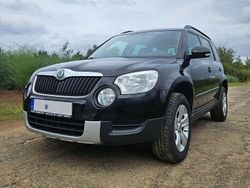 Schwarz Gebraucht 2013 Skoda Yeti Plus Edition SUV | 9.499 € (Fairer Preis)