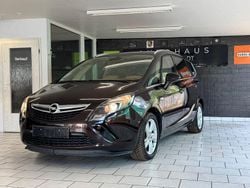 Braun Gebraucht 2015 Opel Zafira Tourer Innovation Van / Kleinbus | 7.999 € (Guter Preis)
