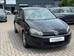 Schwarz Gebraucht 2009 VW Golf VI Limousine | 5.999 € (Guter Preis)
