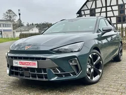 Fjordblau Neu 2024 Cupra Leon Kombi | 31.880 € (Guter Preis)