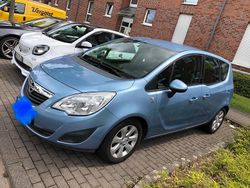 Blau Gebraucht 2013 Opel Meriva Van / Kleinbus | 4.699 € (Fairer Preis)