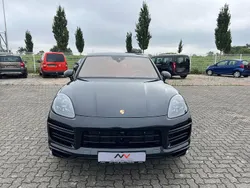 Schwarz Gebraucht 2020 Porsche Cayenne Turbo SUV | 85.800 € (Teuer)