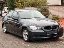 Schwarz Gebraucht 2005 BMW 320 Limousine | 2.900 € (Fairer Preis)