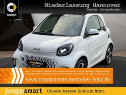 Weiß Gebraucht 2021 Smart ForTwo Electric Drive Passion Coupé | 10.690 € (Fairer Preis)