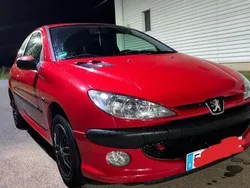 Rot Gebraucht 2007 Peugeot 206 Kleinwagen | 400 € (Guter Preis)