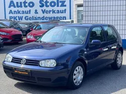 Blau Gebraucht 2003 VW Golf IV Limousine | 1.550 € (Guter Preis)