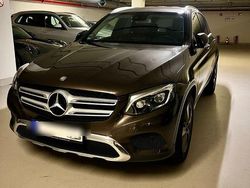 Braun Gebraucht 2017 Mercedes GLC220 Exclusive SUV | 27.500 € (Guter Preis)