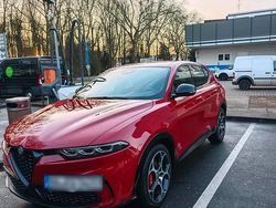 Rot Gebraucht 2024 Alfa Romeo Tonale Veloce SUV | 26.000 € (Fairer Preis)