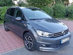 Grau Gebraucht 2019 VW Touran Join Van / Kleinbus | 19.000 € (Superpreis)