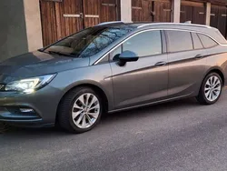 Grau Gebraucht 2018 Opel Astra Innovation Kombi | 14.200 € (Etwas zu teuer)