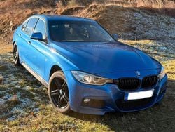 Blau Gebraucht 2013 BMW 320 Limousine | 14.600 € (Teuer)