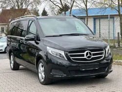 Schwarz Gebraucht 2017 Mercedes V250 Avantgarde Van / Kleinbus | 28.290 € (Superpreis)