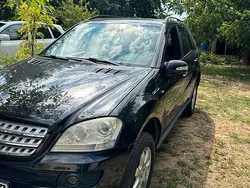 Schwarz Gebraucht 2008 Mercedes ML320 SUV | 6.000 € (Teuer)