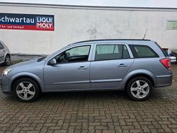 Grau Gebraucht 2007 Opel Astra Kombi | 4.990 €