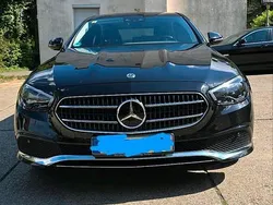 Schwarz Gebraucht 2021 Mercedes E300 Avantgarde Limousine | 36.500 € (Teuer)