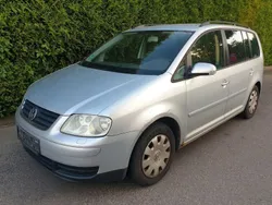Silber Gebraucht 2004 VW Touran Van / Kleinbus | 850 € (Superpreis)