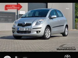 Silber Gebraucht 2006 Toyota Yaris Sol Limousine | 7.980 €
