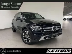 Unilack schwarz Gebraucht 2022 Mercedes GLC220 AMG SUV | 41.649 € (Fairer Preis)