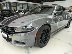 Grau Gebraucht 2019 Dodge Charger SXT Limousine | 25.150 € (Teuer)