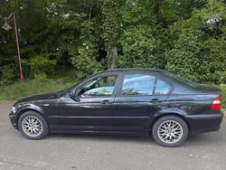Schwarz Gebraucht 2002 BMW 316 Limousine | 2.600 € (Fairer Preis)