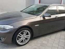 Havanna metallic Gebraucht 2011 BMW 530 Kombi | 13.000 €