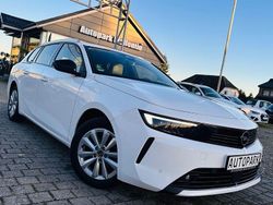 Weiß Gebraucht 2023 Opel Astra Elegance Kombi | 18.885 € (Etwas zu teuer)