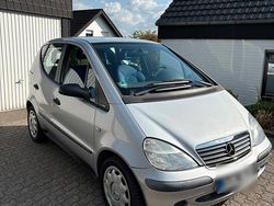 Silber Gebraucht 2002 Mercedes A140 Kleinwagen | 2.500 €