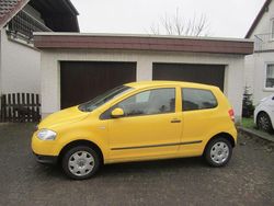 Gelb Gebraucht 2005 VW Fox Kleinwagen | 2.490 € (Fairer Preis)