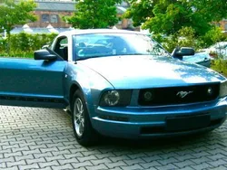 Blau metallic Gebraucht 2005 Ford Mustang Coupé | 13.333 € (Teuer)