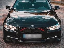 Schwarz Gebraucht 2012 BMW 320 Sport Line Limousine | 10.500 € (Fairer Preis)