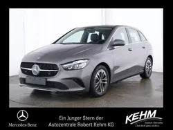 Mountain grau (metallic) Gebraucht 2024 Mercedes B220 Progressive Van / Kleinbus | 35.959 € (Guter Preis)